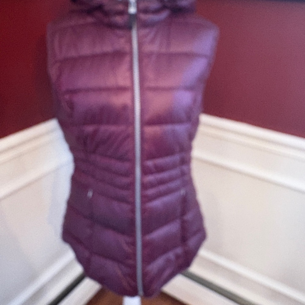 Marc New York Women's Plum Puffer Vest